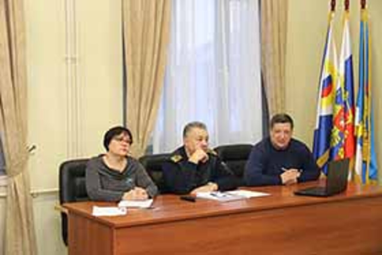 Илья Давиденко дал поручение провести независимую экспертизу ремонтных работ 3-го жилого квартала