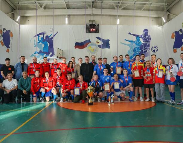 Завершились соревнования по мини-футболу и настольному теннису за Кубок Губернатора