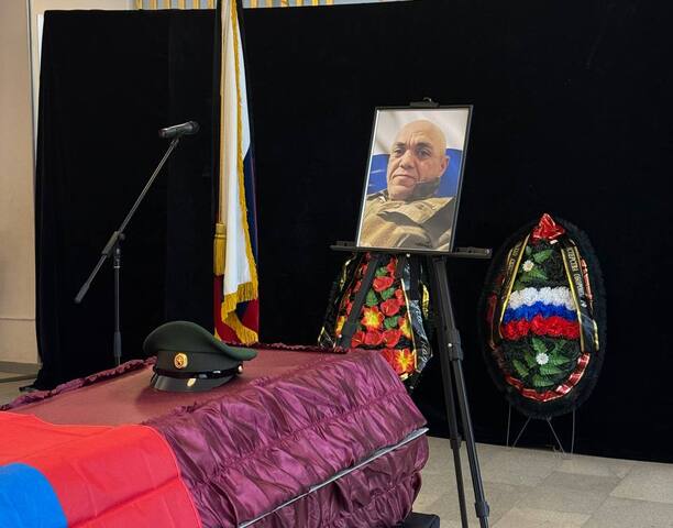 В Анадыре простились с бойцом СВО Ивановым Павлом.