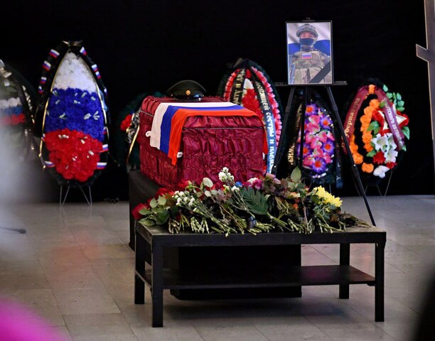 В Анадыре состоялась церемония прощания с бойцом СВО.