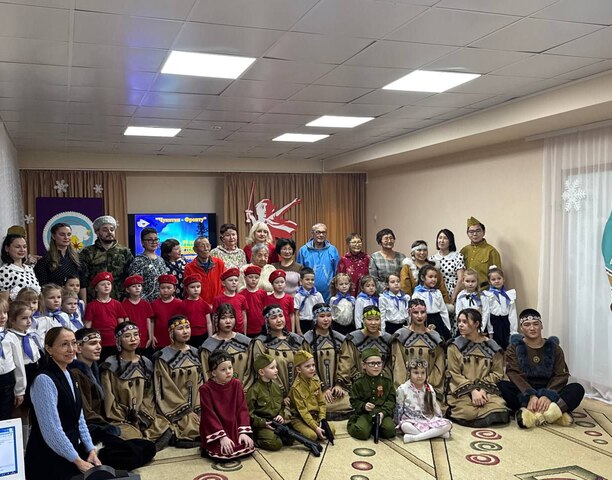В детском саду «Золотой ключик» города Анадырь прошло замечательное мероприятие, посвящённое 95-летию образования Чукотского автономного округа и закрытию юбилейного года Защитника Отечества «Чукотка-фронту!».