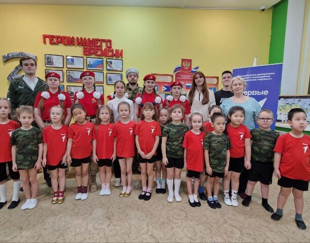 Герои в сердцах детей: Торжественные мероприятия в детских садах Анадыря, посвященные Дню Героев Отечества