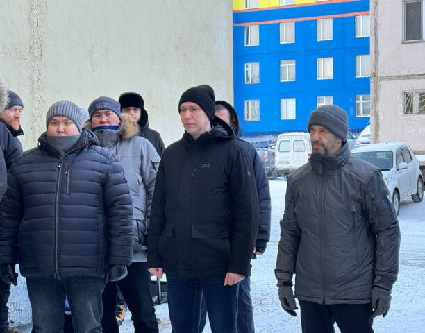 В Анадыре состоялась торжественная церемония открытия мемориальных табличек в память о героях СВО