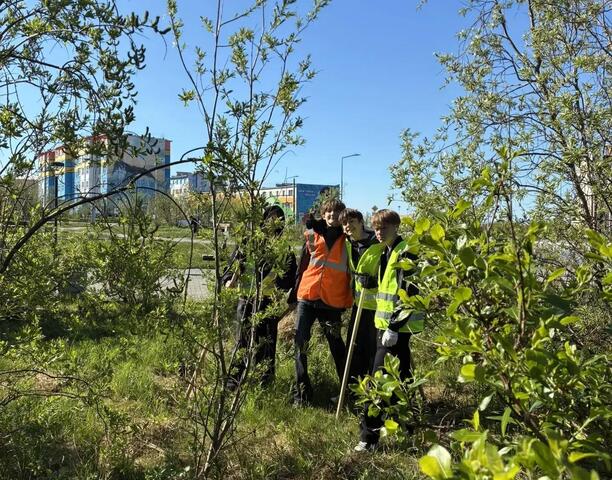 В Анадыре стартовала вторая смена трудовых отрядов подростков
