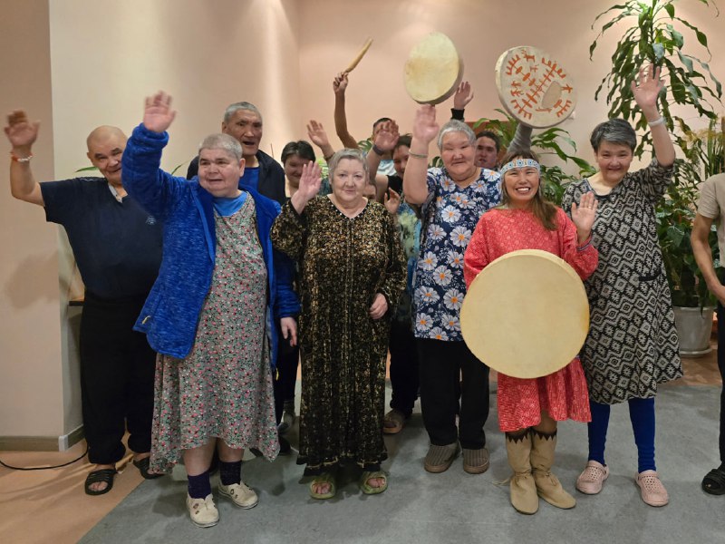 В Международный день инвалидов стены Анадырског...